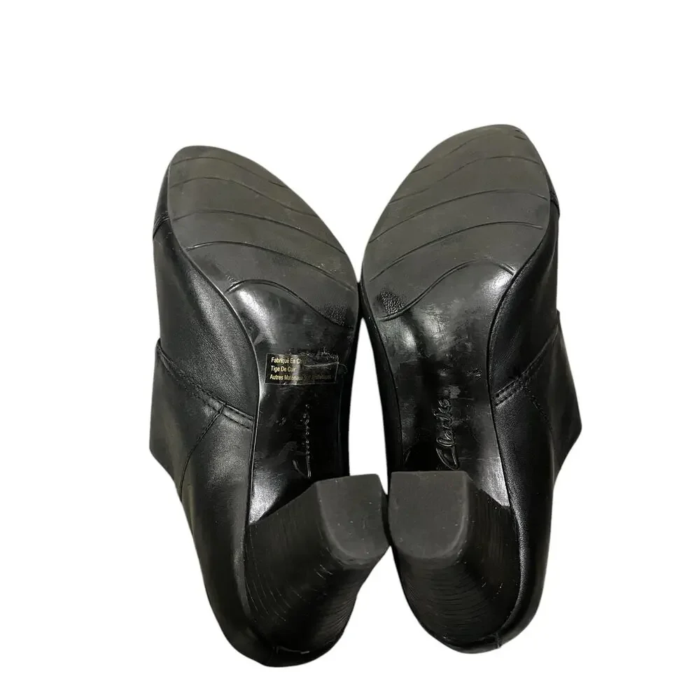 Clarks Bendables Womens Black Leather Heel Ankle Booties Size 9.5 Style 62597